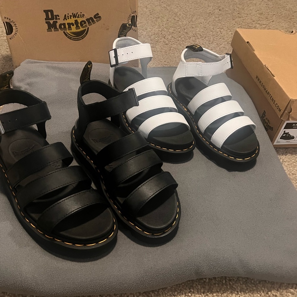 Women’s sandals